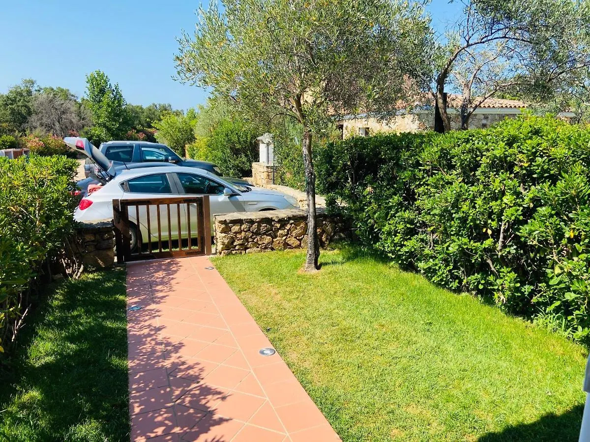 Azzurra Home San Teodoro  İtalya